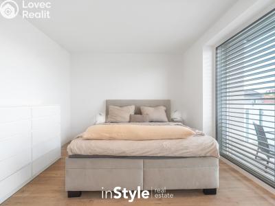 Pronájem bytu 2+KK Staré Město, Svatovítská 583 č. 12