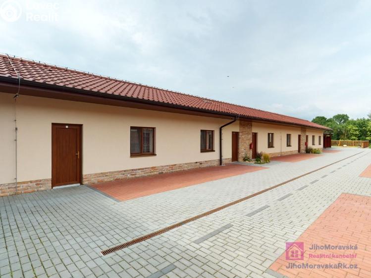 Prodej ubytovacího zařízení Bulhary č. 3