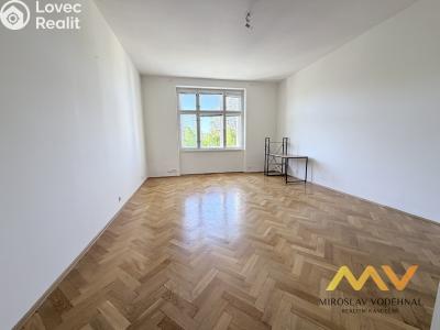 Pronájem bytu 2+KK Hradec Králové, Nerudova č. 9