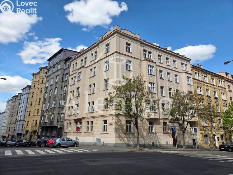 Продаж комерційної нерухомості Praha, Kubelíkova č. 1