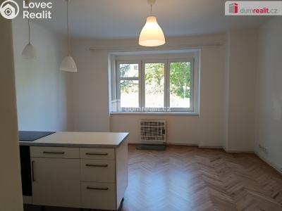 Pronájem bytu 2+KK Praha 6, Ve struhách č. 6