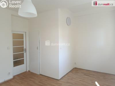 Pronájem bytu 2+KK Praha 6, Ve struhách č. 7