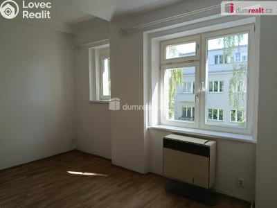 Pronájem bytu 2+KK Praha 6, Ve struhách č. 8