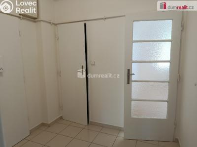 Pronájem bytu 2+KK Praha 6, Ve struhách č. 10