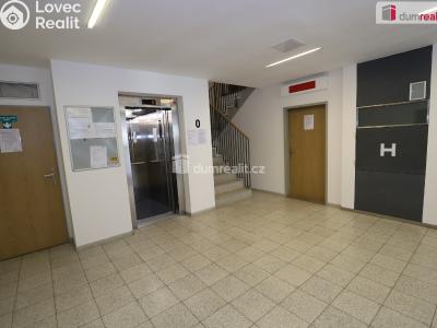Pronájem bytu 2+KK Praha 3, Jeseniova č. 17