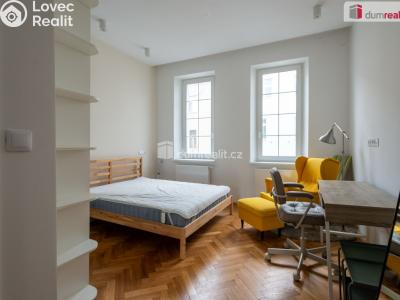 Pronájem bytu 2+KK Praha 8, Turnovská č. 4