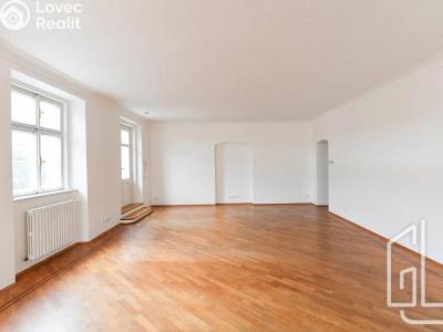 Оренда квартири 4+1 Praha, Vlašská č. 4