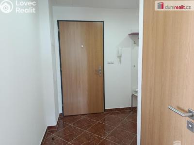 Оренда квартири 3+KK Praha 18, Nepomuckých č. 16
