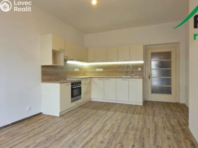Оренда квартири 3+1 Planá, nám. Svobody č. 1