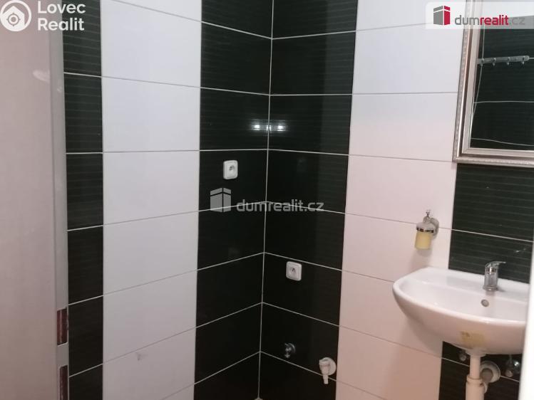 Оренда квартири 2+KK Praha 8, Zenklova č. 4