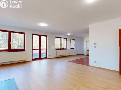 Оренда квартири 4+KK Senožaty č. 5