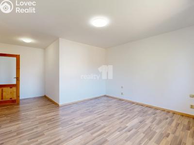 Оренда квартири 4+KK Senožaty č. 8