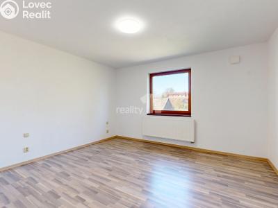 Оренда квартири 4+KK Senožaty č. 9