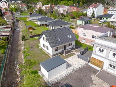 Pronájem rodinného domu Dubí, Zahradní 643 č. 32