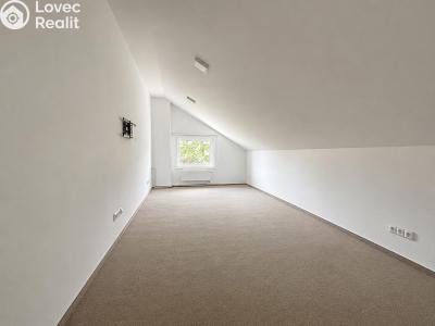 Rent apartment 5+1 Pečky, Tř. 5. května 357 č. 8