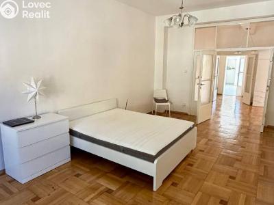 Pronájem bytu 3+1 Praha, Francouzská č. 6