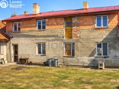 Prodej zemědělské usedlosti Lužice č. 34