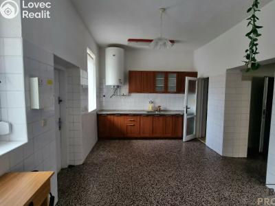 Pronájem obchodního prostoru Moravský Krumlov č. 8