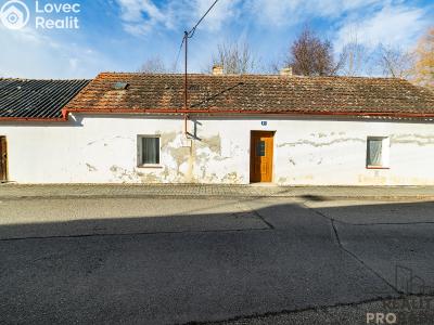 Sale family house Tučapy č. 3