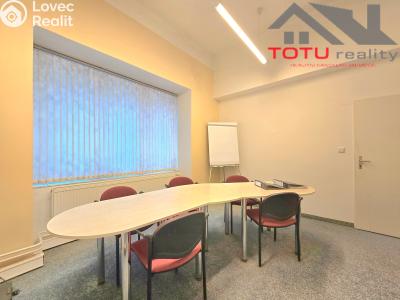 Продаж торгового приміщення Předměřice nad Labem, Obránců míru č. 6