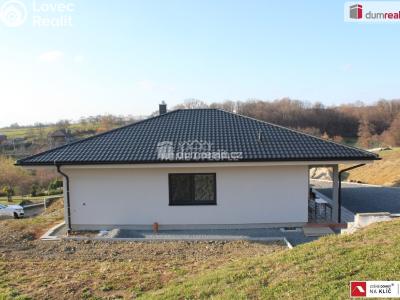 Prodej rodinného domu Zádveřice-Raková č. 30