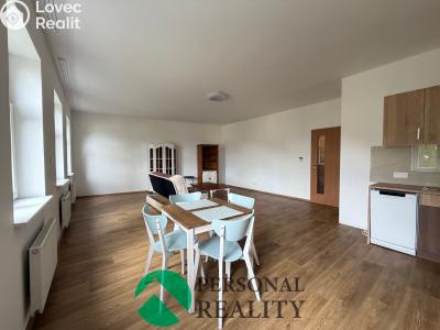 Pronájem bytu 2+KK Karlovy Vary, Libušina č. 2