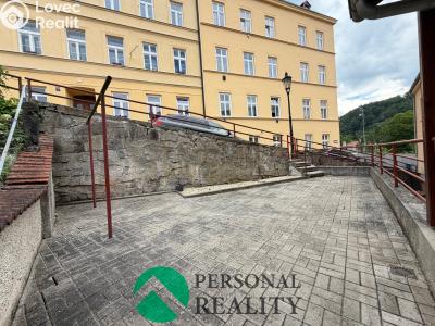 Pronájem bytu 2+KK Karlovy Vary, Libušina č. 13