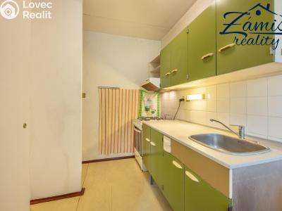 Sale apartment 3+1 Praha, Ouholická č. 21