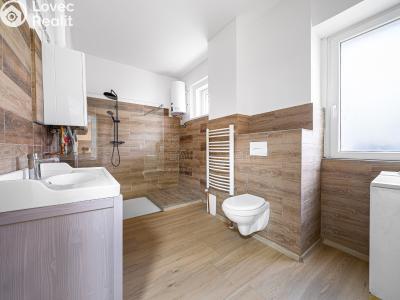 Prodej bytu 4+1 Karlovy Vary, Kosmonautů č. 2