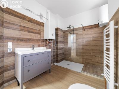 Prodej bytu 4+1 Karlovy Vary, Kosmonautů č. 3