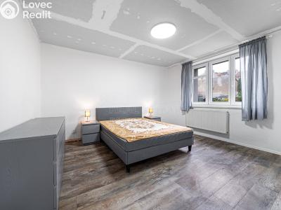 Prodej bytu 4+1 Karlovy Vary, Kosmonautů č. 11