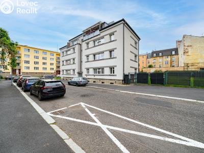 Prodej bytu 4+1 Karlovy Vary, Kosmonautů č. 16