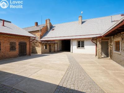 Sale family house Ústín č. 28