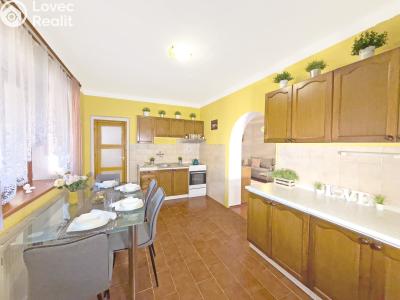 Sale family house Skočice č. 3