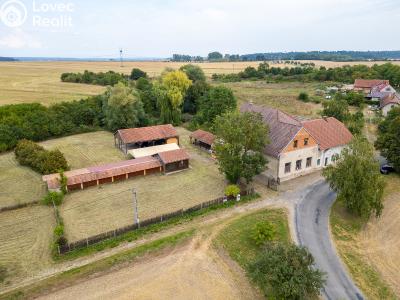 Prodej komerční nemovitosti Chroustovice č. 13