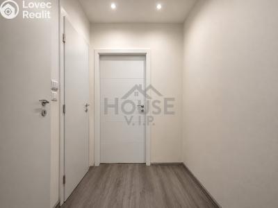 Продаж квартири 2+KK Praha, Samohelova č. 4