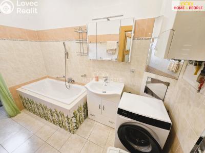 Sale apartment 3+1 Praha 3, Hartigova č. 78