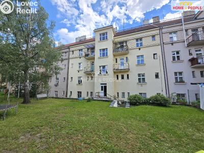 Sale apartment 3+1 Praha 3, Hartigova č. 87