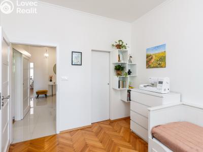 Sale apartment 3+KK Praha, Svornosti č. 13