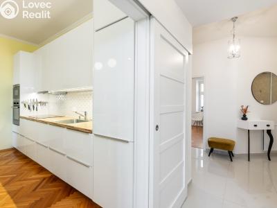 Продаж квартири 3+KK Praha, Svornosti č. 14