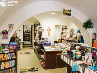 Продаж торгового приміщення Znojmo, Divišovo náměstí č. 3