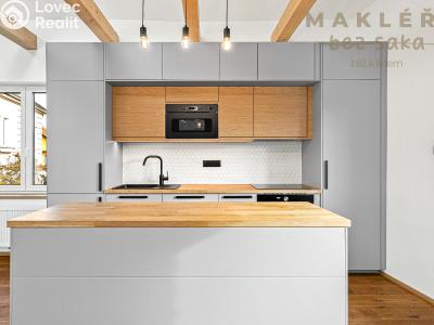 Продаж нестандартної квартири Praha, Elišky Přemyslovny č. 6