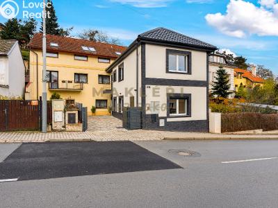 Продаж нестандартної квартири Praha, Elišky Přemyslovny č. 31