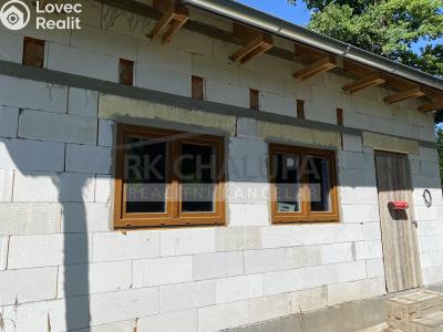 Sale hut Římov č. 2