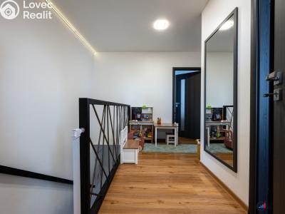 Sale family house Sezemice, Družstevní 652 č. 10