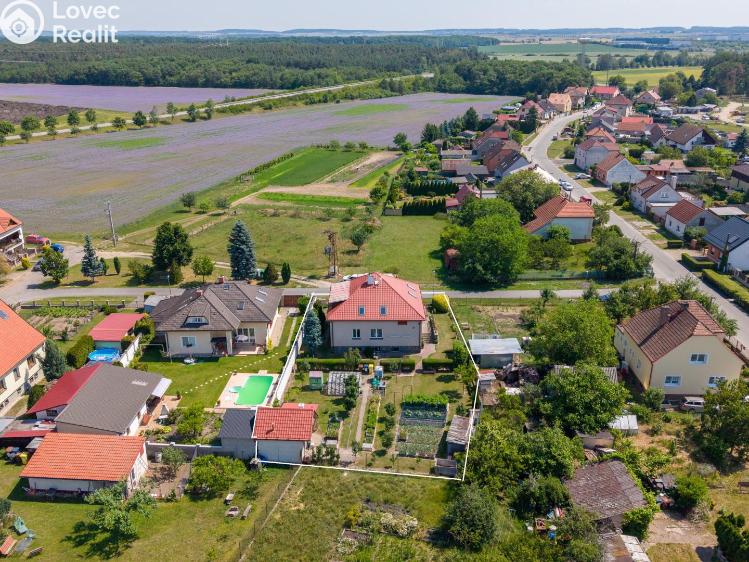Sale multi-gen house Veltruby, Nová 321 č. 1