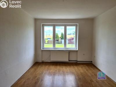 Prodej bytu 3+1 Černošín, Javorová 284 č. 6