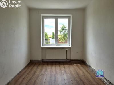 Prodej bytu 3+1 Černošín, Javorová 284 č. 12