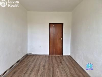 Prodej bytu 3+1 Černošín, Javorová 284 č. 13