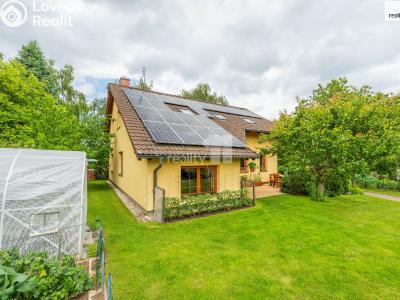 Sale family house Kamenice, Slunečná č. 67